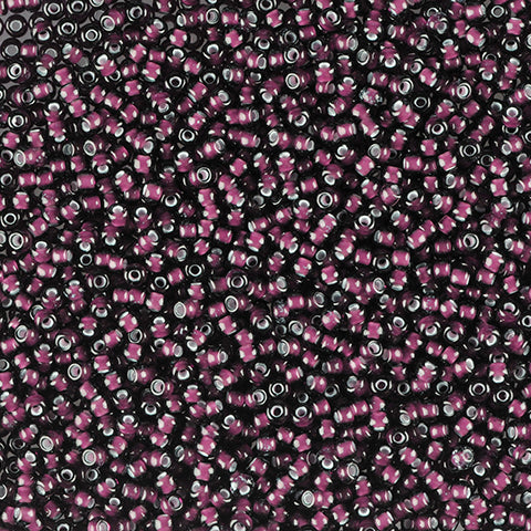 Find Lilla glasperler, preciosa, whitelined dark amethyst blandt vores store udvalg af  Preciosa Seed Beads hos  Beadhouse of Copenhagen i dag. Husk gratis fragt over 400kr