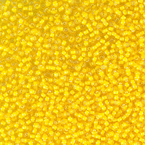 Find Gule glasperler, preciosa, whitelined transp. yellow amber, storkøb blandt vores store udvalg af  Preciosa Seed Beads hos  Beadhouse of Copenhagen i dag. Husk gratis fragt over 400kr