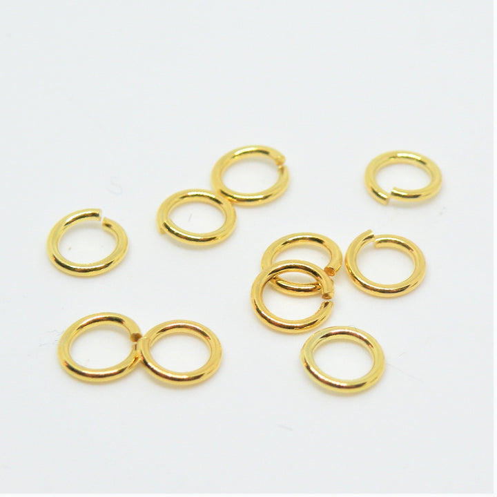 Find Øskner, åbne, 925 sterlingsølv forgyldt 5 x 0,9 mm blandt vores store udvalg af  Smykkedele hos  Beadhouse of Copenhagen i dag. Husk gratis fragt over 400kr