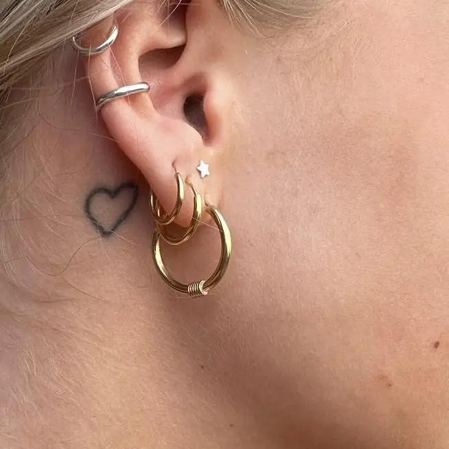 Øreringe, hoops med viklinger, forgyldt sterlingsølv 20 x 2 mm Beadhouse of Copenhagen