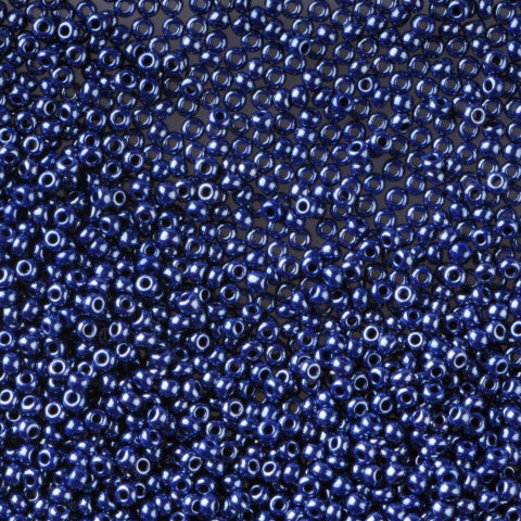 Find Blå glasperler, preciosa, opaque dark blue sfinx blandt vores store udvalg af  Preciosa Seed Beads hos  Beadhouse of Copenhagen i dag. Husk gratis fragt over 400kr