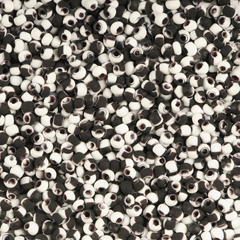 Find Multifarvede glasperler, preciosa, white and black harlequin blandt vores store udvalg af  Preciosa Seed Beads hos  Beadhouse of Copenhagen i dag. Husk gratis fragt over 400kr