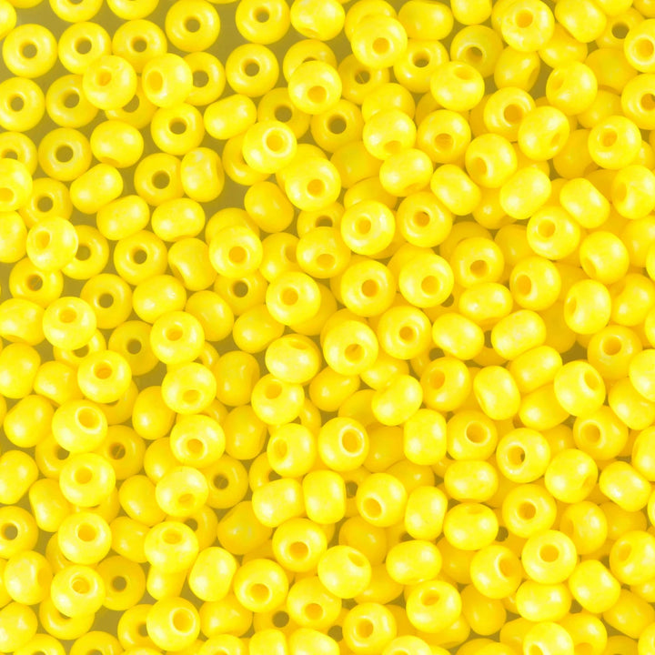 Find Gule glasperler, preciosa, intensive yellow dyed chalkwhite blandt vores store udvalg af  Preciosa Seed Beads hos  Beadhouse of Copenhagen i dag. Husk gratis fragt over 400kr