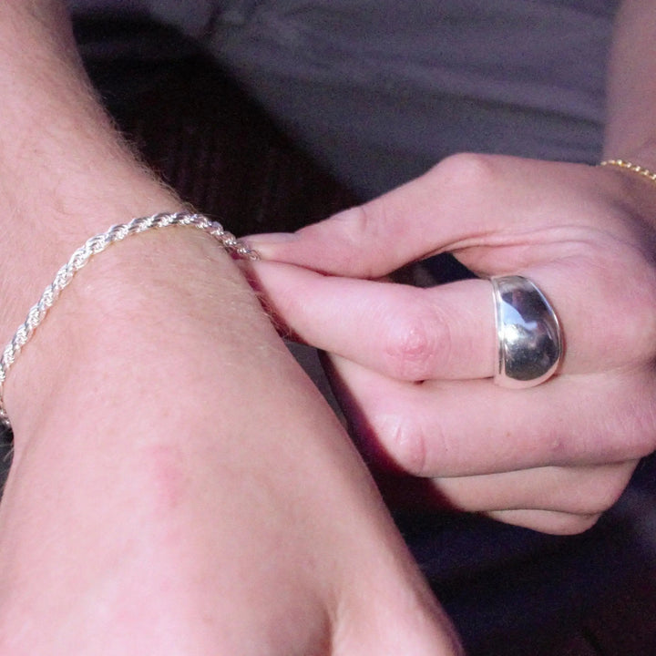 Find Fingerring, chunky ring, sterlingsølv og forgyldt sterlingsølv blandt vores store udvalg af  Ringe hos  Beadhouse of Copenhagen i dag. Husk gratis fragt over 400kr