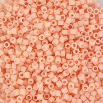 Lyserøde glasperler, miyuki delica beads, opaque salmon Krea