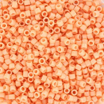Orange glasperler, miyuki delica's 11/0 opaque dyed tea rose 2111 Krea
