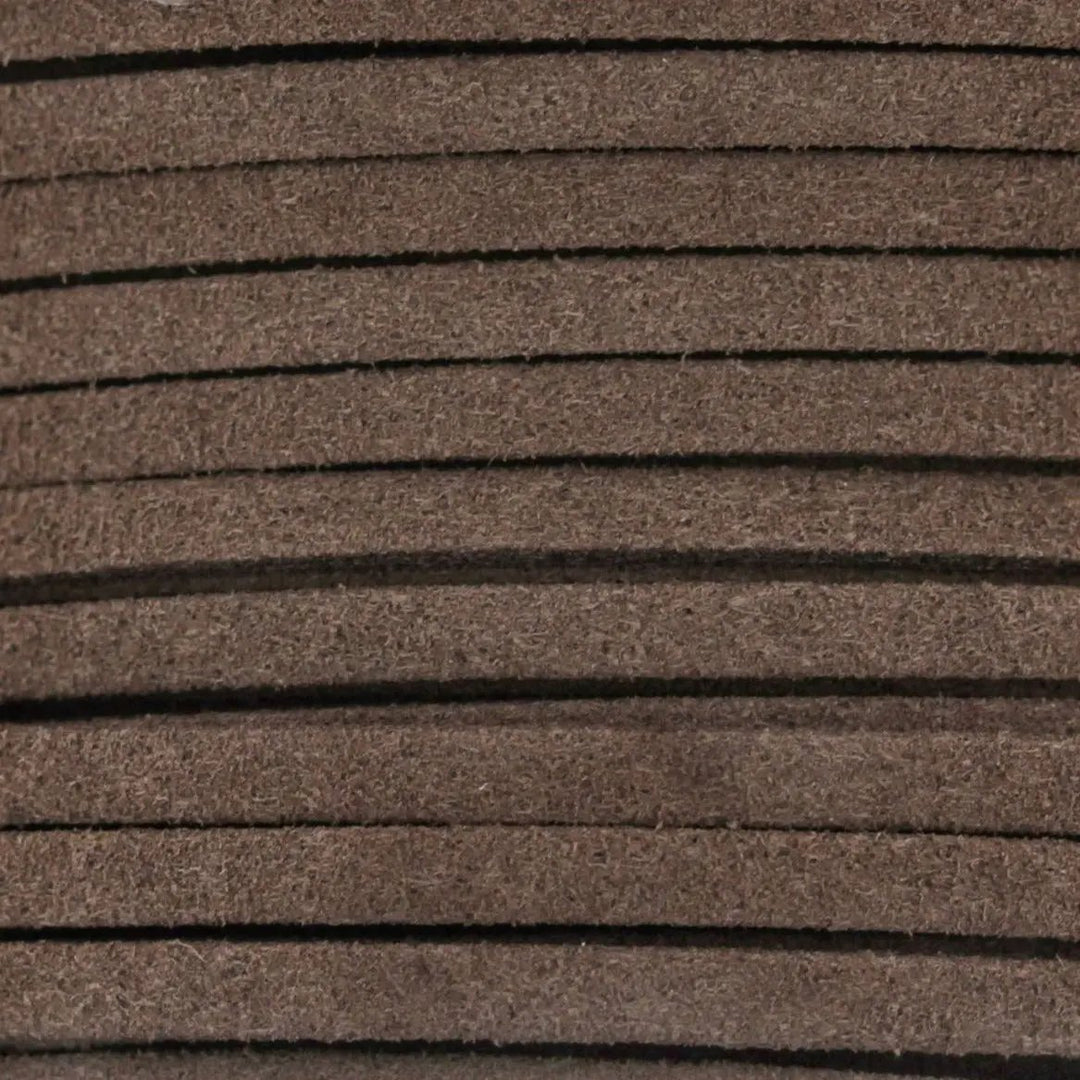 Snor, gråbrun, ruskind 3 mm x 1,5 m Tax