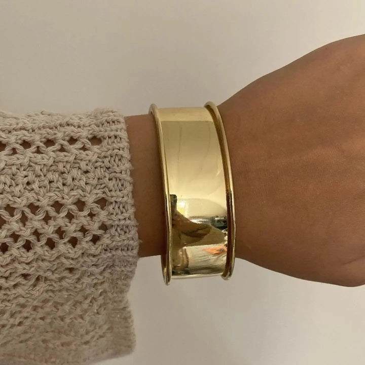 Armbånd, chunky armring, forgyldt og forsølvet messing, 17cm, justerbar 