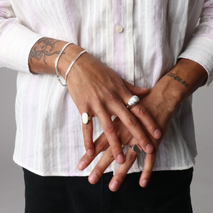 Fingerring, smal oval, sterlingsølv, onyx eller ben Beadhouse of Copenhagen