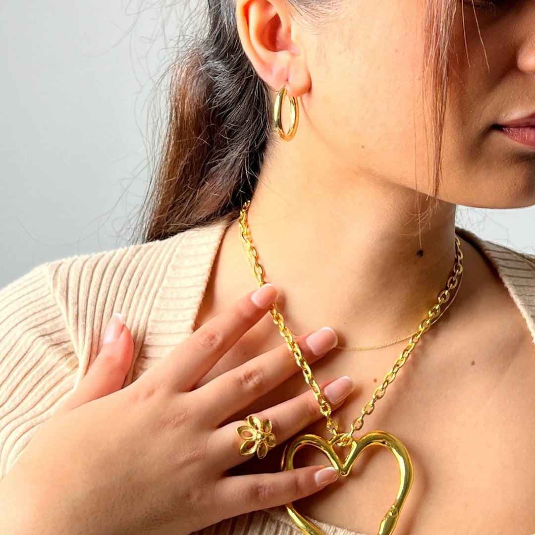 Find Fingerring, moderne blomst, forgyldt sterlingsølv blandt vores store udvalg af  Ringe hos  Beadhouse of Copenhagen i dag. Husk gratis fragt over 400kr