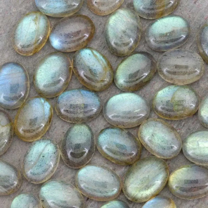 Cabochon, labradorit, oval, 6-15mm, 1-10stk BOC