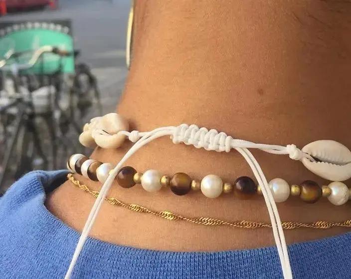 Halskæde, kauri musling choker, justerbar, flere varianter 