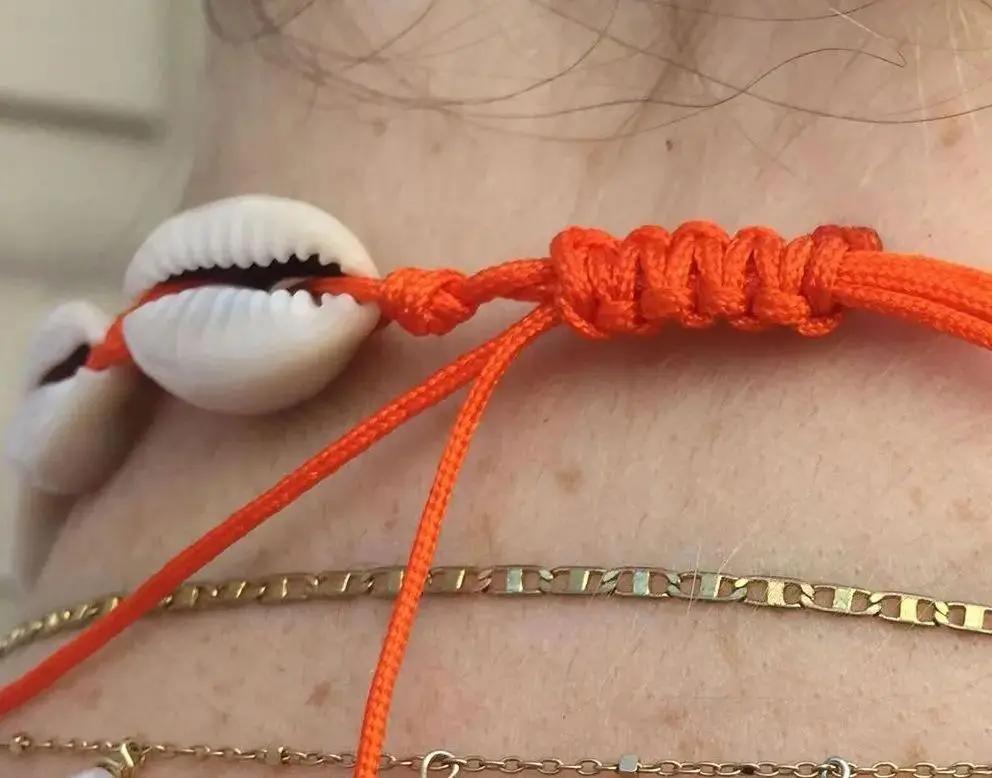 Halskæde, kauri musling choker, justerbar, flere varianter 