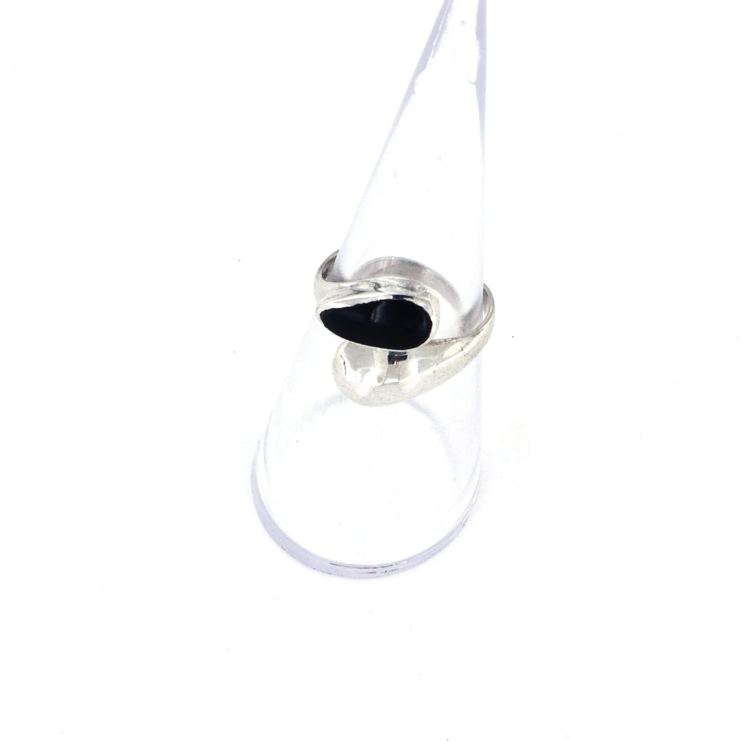 Fingerring chunky minimalistisk med dråbe i onyx eller turkis, sterlingsølv Beadhouse of Copenhagen