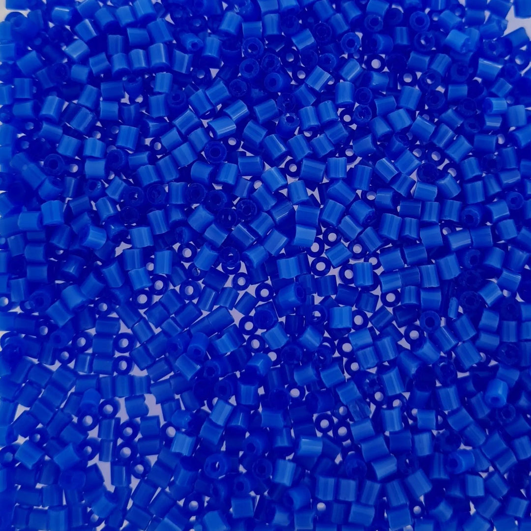 Blå glasperler, preciosa two-cut, sapphire blue, 1,6-1,8 mm Preciosa BOC
