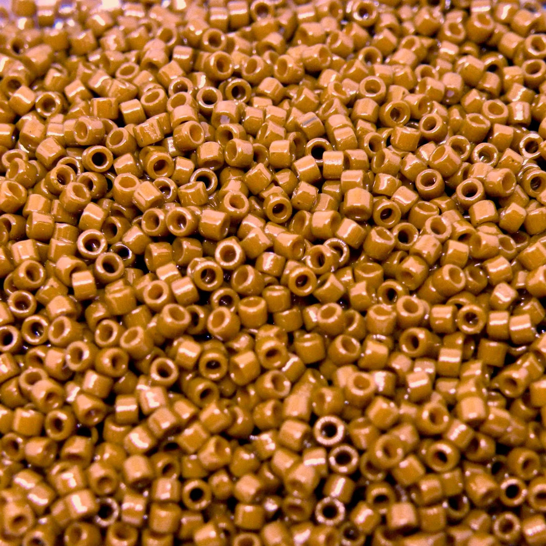 Brune glasperler, miyuki delica beads, opaque sienna Krea