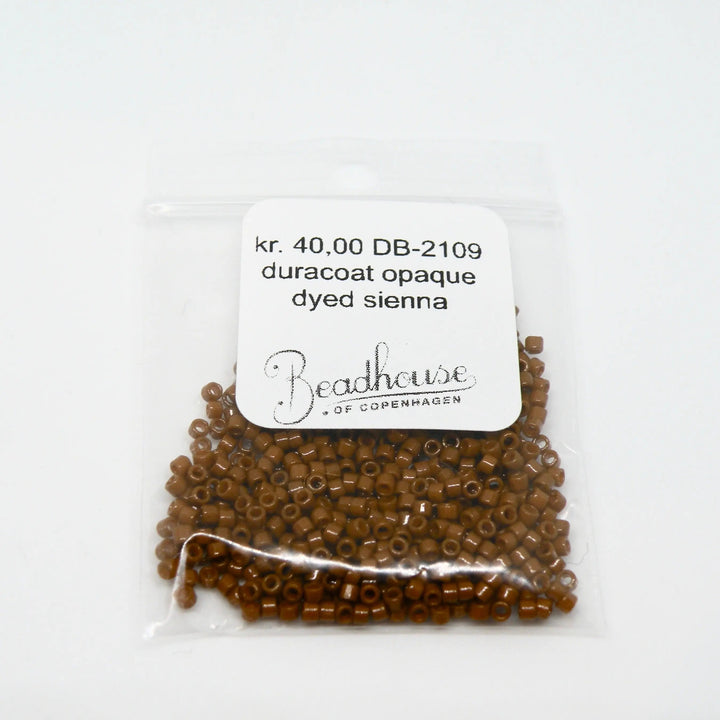 Brune glasperler, miyuki delica beads, opaque sienna Krea