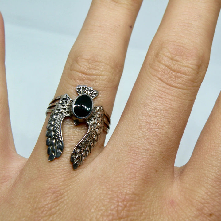Fingerring, ørn med onyx og turkis, sterlingsølv Beadhouse of Copenhagen