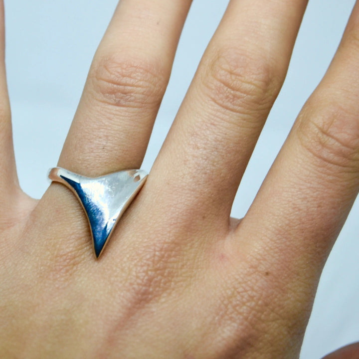 Fingerring, spids, sterlingsølv og forgyldt sterlingsølv Beadhouse of Copenhagen
