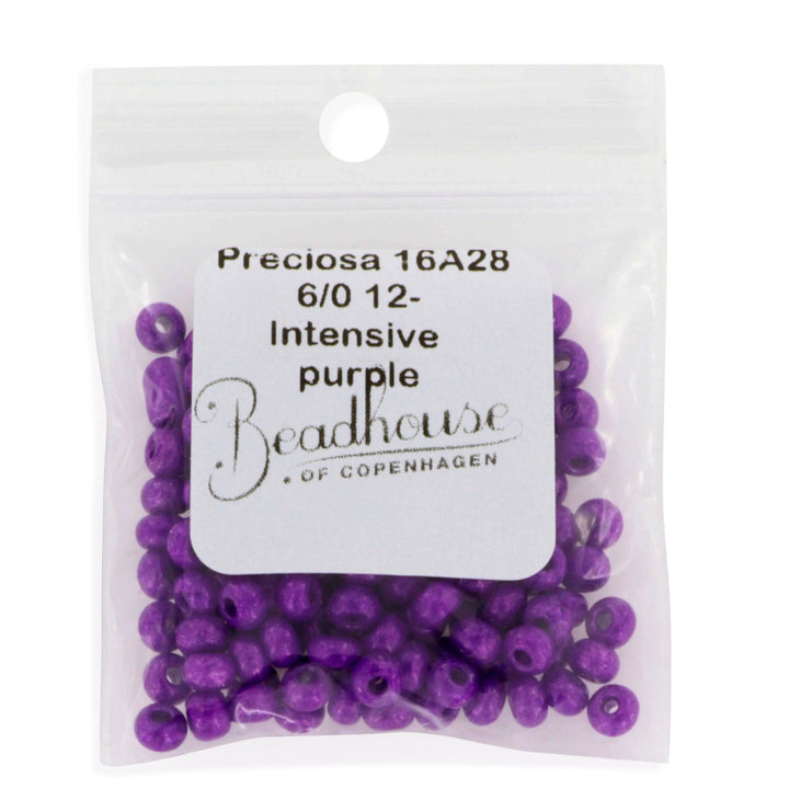 Lilla glasperler, preciosa, intensive violet dyed chalkwhite Preciosa