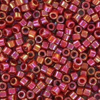 Røde glasperler, miyuki delica beads, opaque glazed dark red Krea