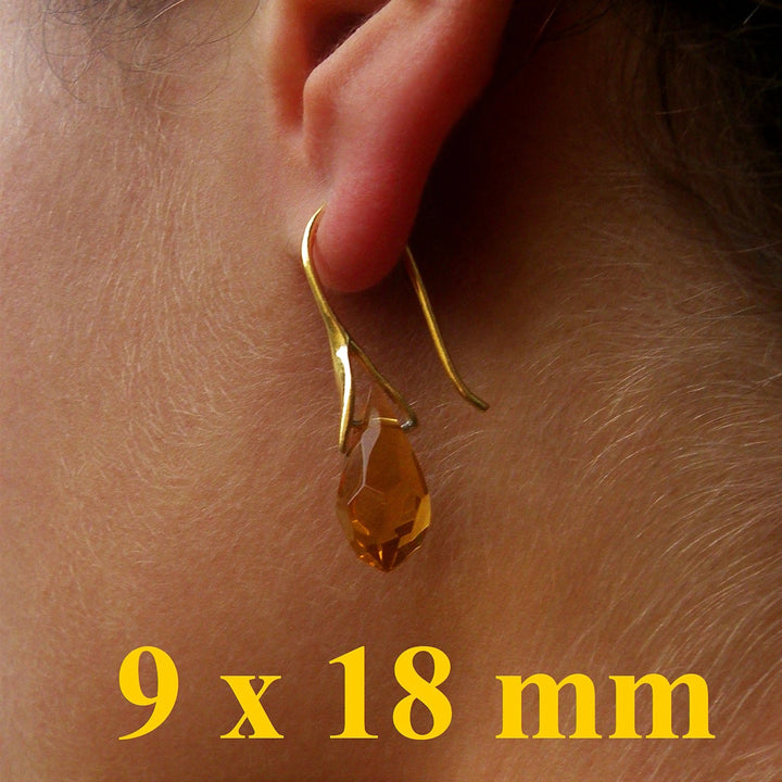 Øreringe med siam ruby crystal drops, sterlingsølv og forgyldt sølv Beadhouse of Copenhagen