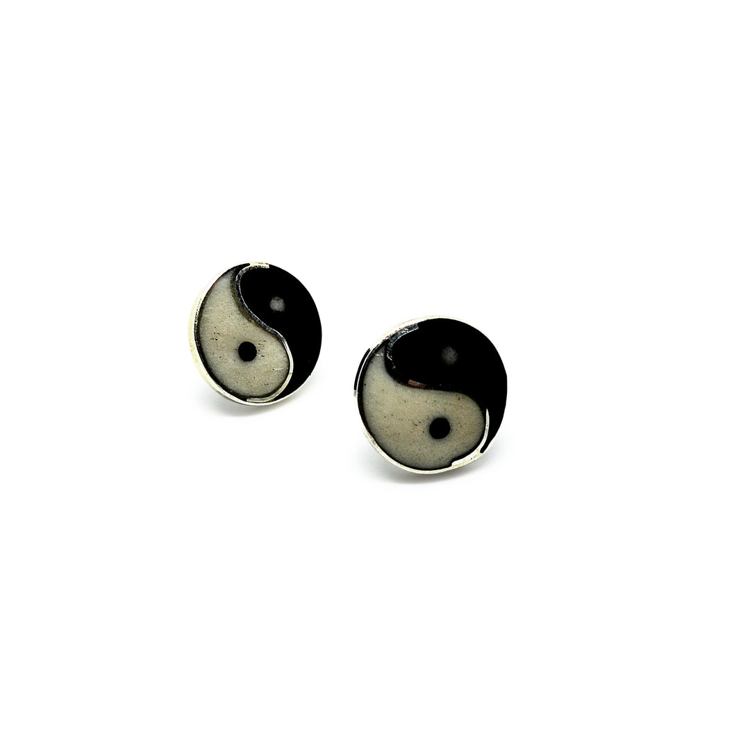 Find Øreringe, ørestikkere yin og yang af onyx og ben, sterlingsølv blandt vores store udvalg af  Øreringe hos  Beadhouse of Copenhagen i dag. Husk gratis fragt over 400kr