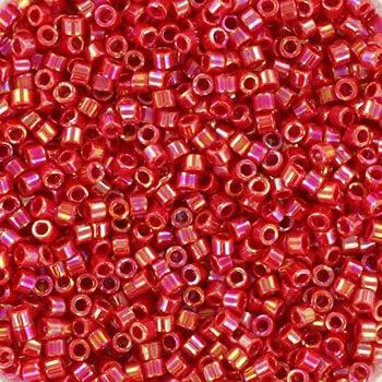 Røde glasperler, miyuki delica beads, opaque ab red Krea